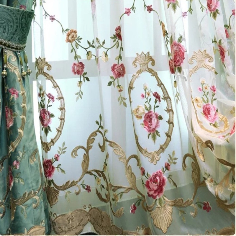 Curtains Luxurious Emerald Green Velvet Drapes Medallion Embroidery