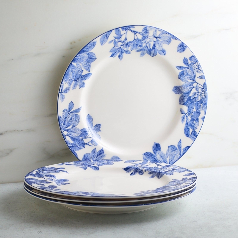 Dinner Plate Botanical Rim Gold Cutlery Pairing Traditional Style