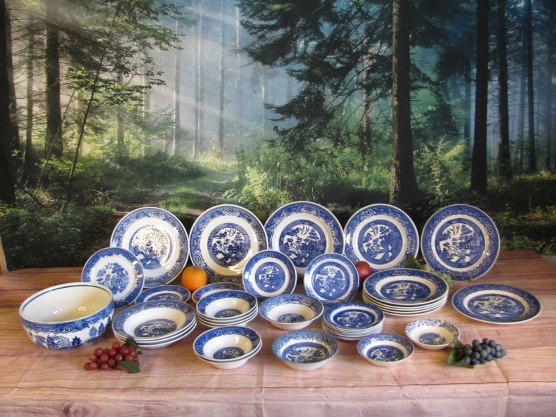 Dinnerware Set Willow Pattern Transferware Glossy Finish Chinoiserie Style
