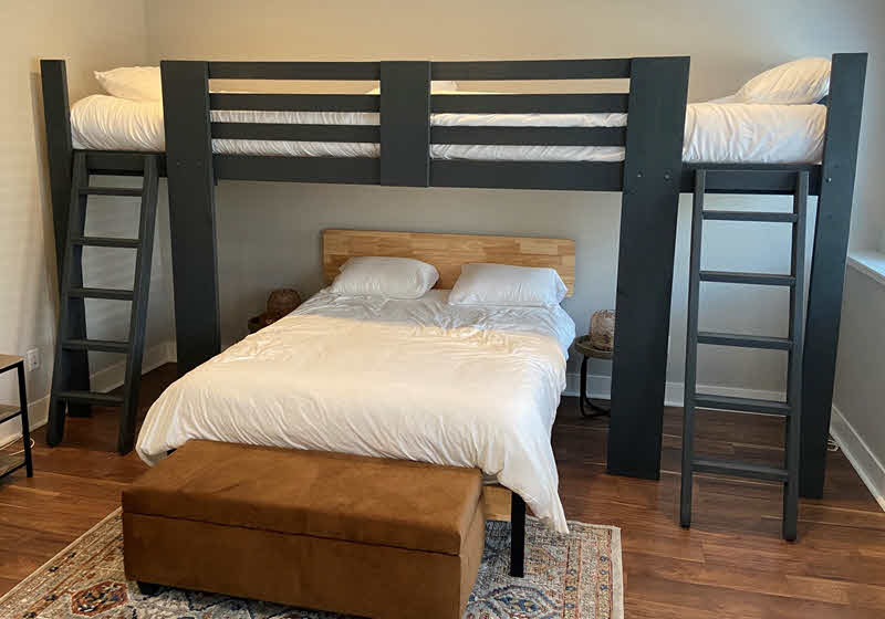 End-to-End Wooden Loft Beds with Integrated Desks