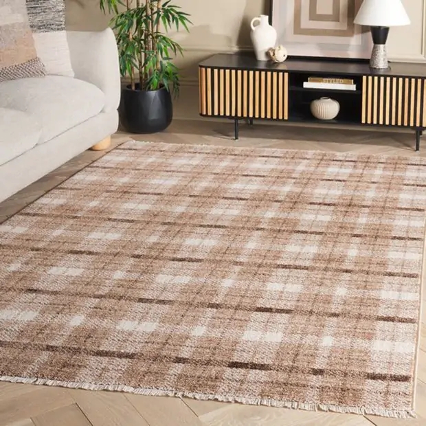 Farmhouse Plaid Area Rug Decor with Low Pile and Woven Construction