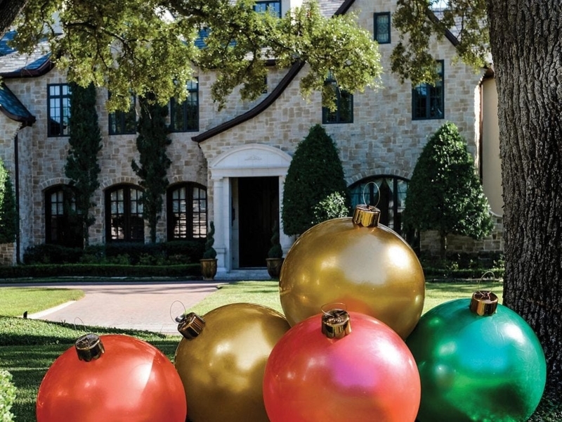 Giant Ornament High-Gloss Finish Red Green White Festive Lawn Display