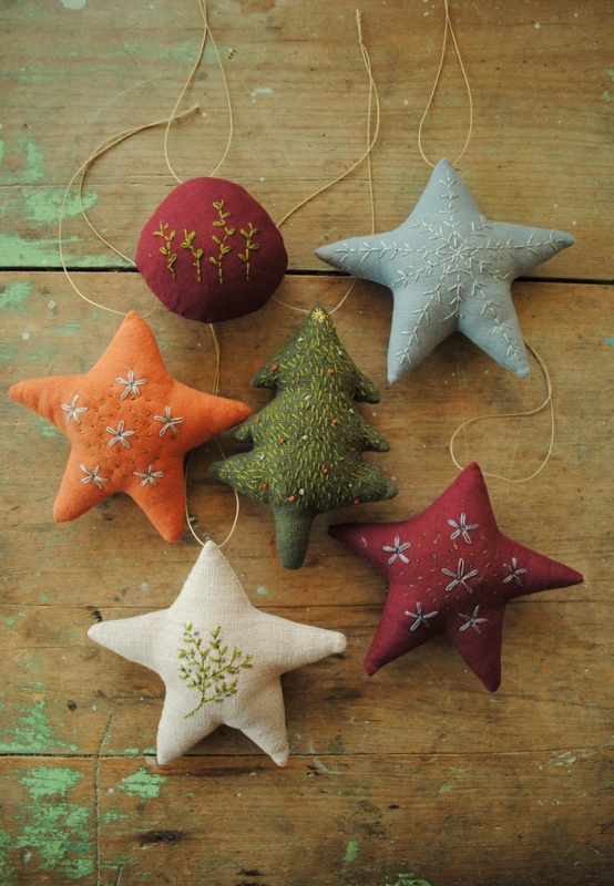 Hand-Embroidered Linen Fabric Ornaments with Animal Motifs
