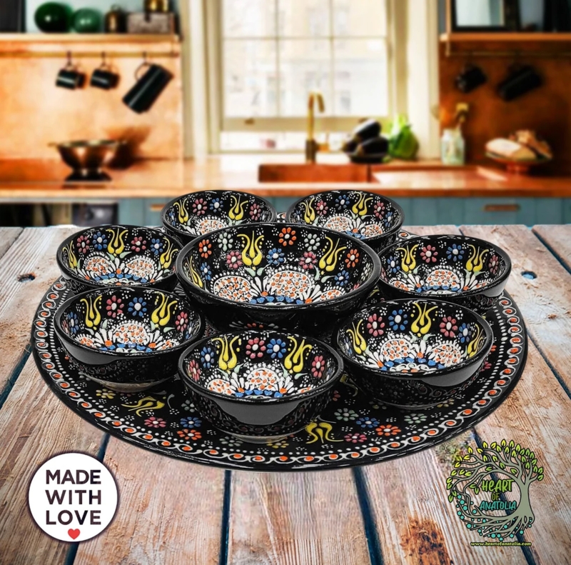 Hand-Painted Ceramic Serveware Set Heart & Leaf Bowls