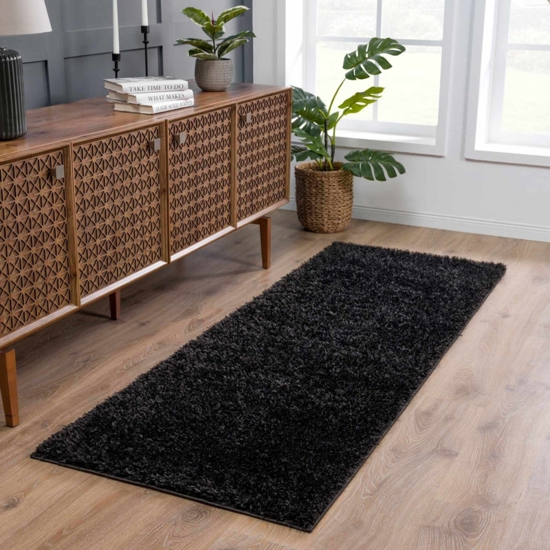 High Pile Rug Shag Texture Solid Color Airy Living Room Layout