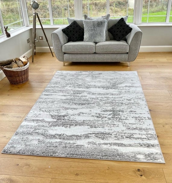Metallic Marble Wave Rug, Fluid Design. Low Pile Finish.