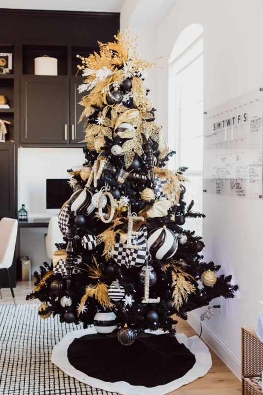 Modern Farmhouse Christmas Tree Woven Basket Collar Typography Ribbon (74 chars)