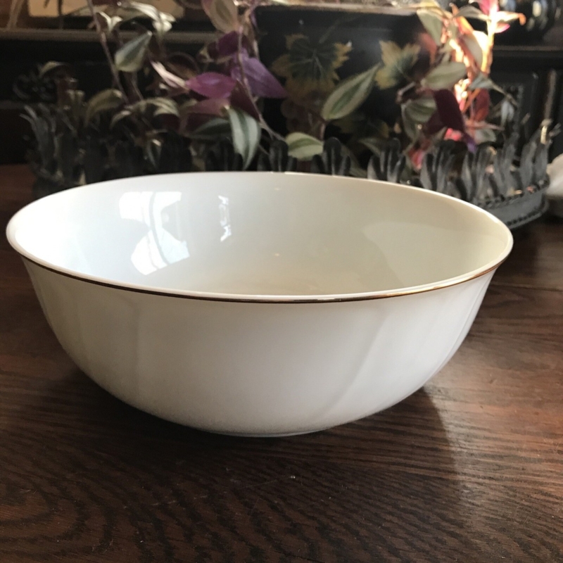 Porcelain Serving Bowl Double Gold Band Rim