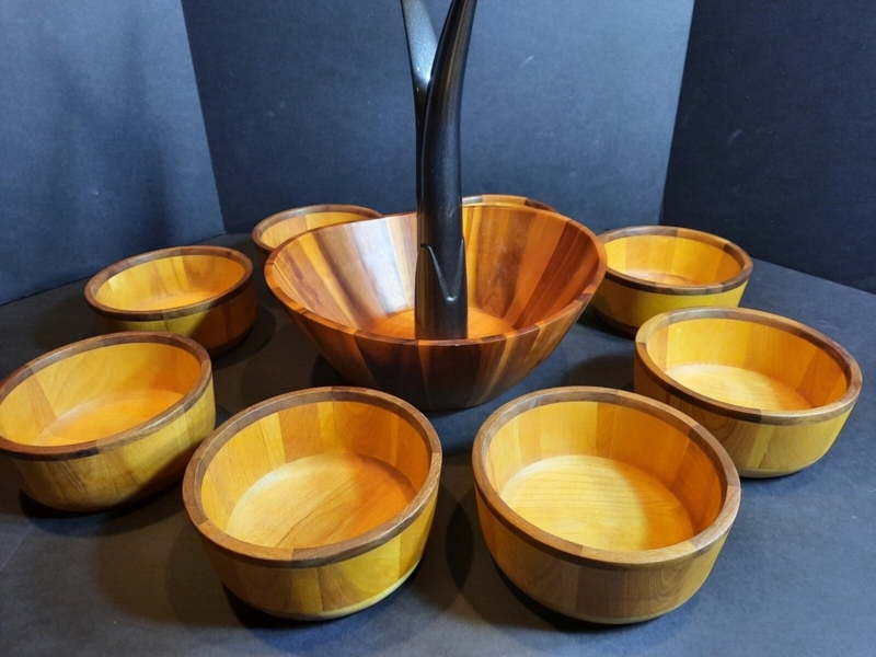 Salad Bowl Set, Integrated Handle Wood, Mid-Century Modern
