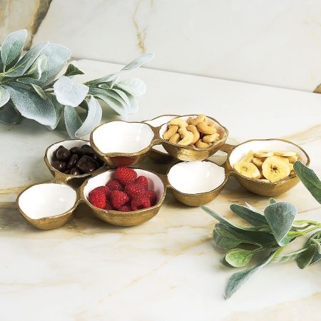 Serving Bowls with Clustered Design, Matte. Clustered White Condiment Bowls.