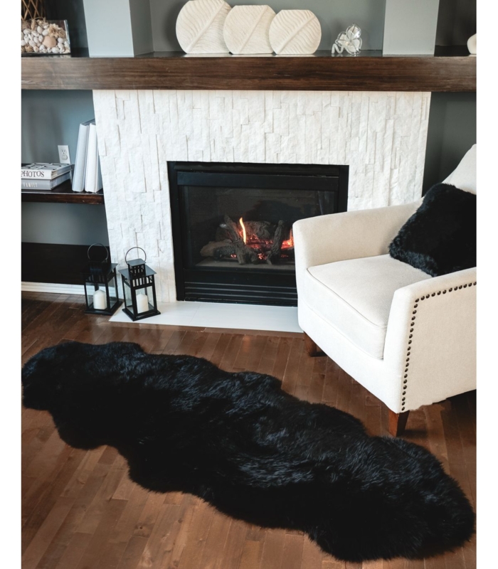 Sheepskin Rug Natural Shape Wool High Pile Shaggy Texture Matte Finish Style