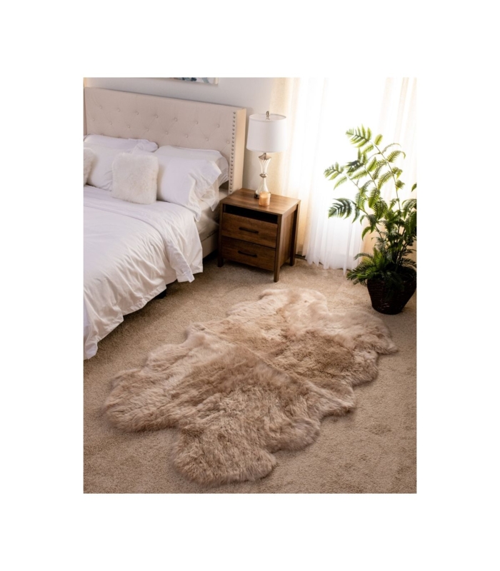 Sheepskin Rug: Stone Grey Quatro Pelt with Irregular Edges