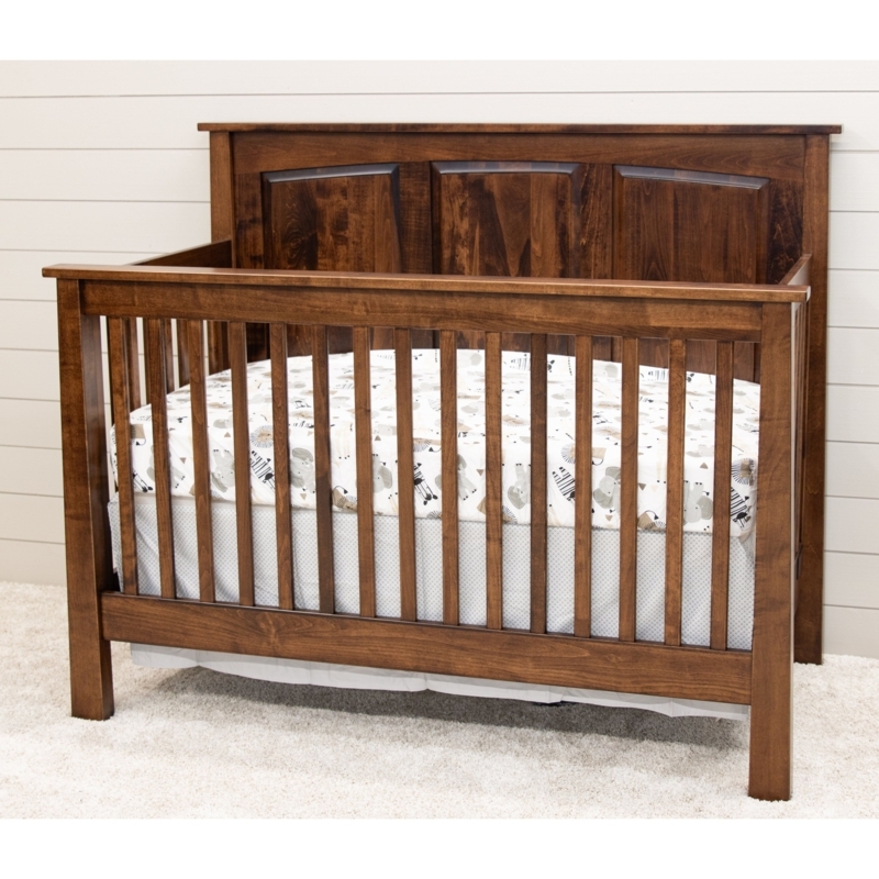 Solid Panel Wooden Crib in Traditional Shaker Style