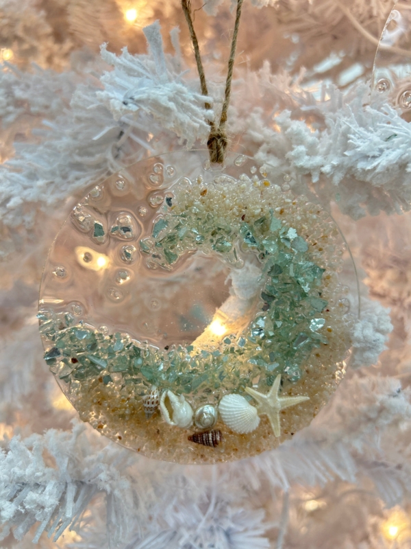Suncatchers: Resin Wave Art with Real Sand and Shells for Coastal Decor