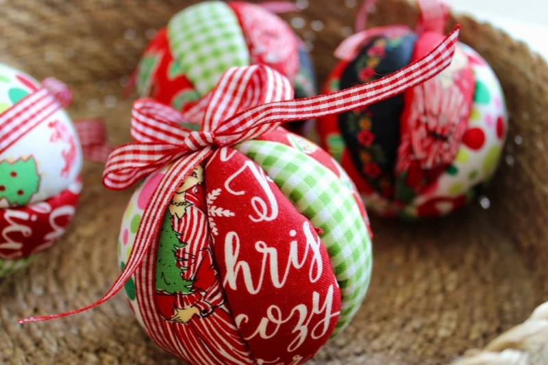 Traditional Kimekomi Fabric Ornaments in Plaid and Polka Dot