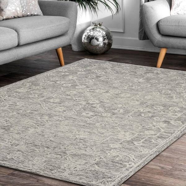 Transitional Floral Area Rug, Large Scale Botanical Motif.