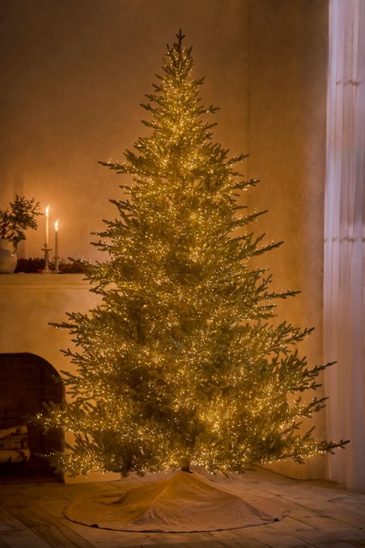 Artificial Christmas Tree Realistic Spruce Warm Twinkling Lights