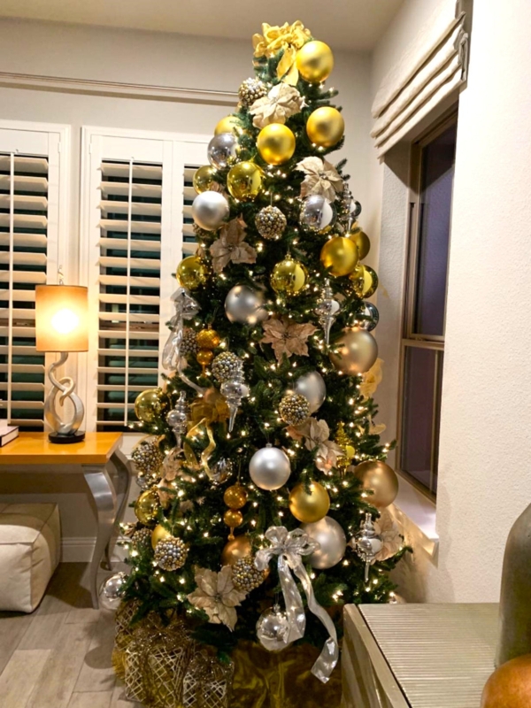 Ball Ornament: Gilded finish with raised diamond grid texture.