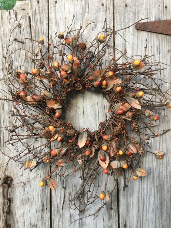 Botanical Fall Wreath: Twig Form with Pinecone & Berry Accents