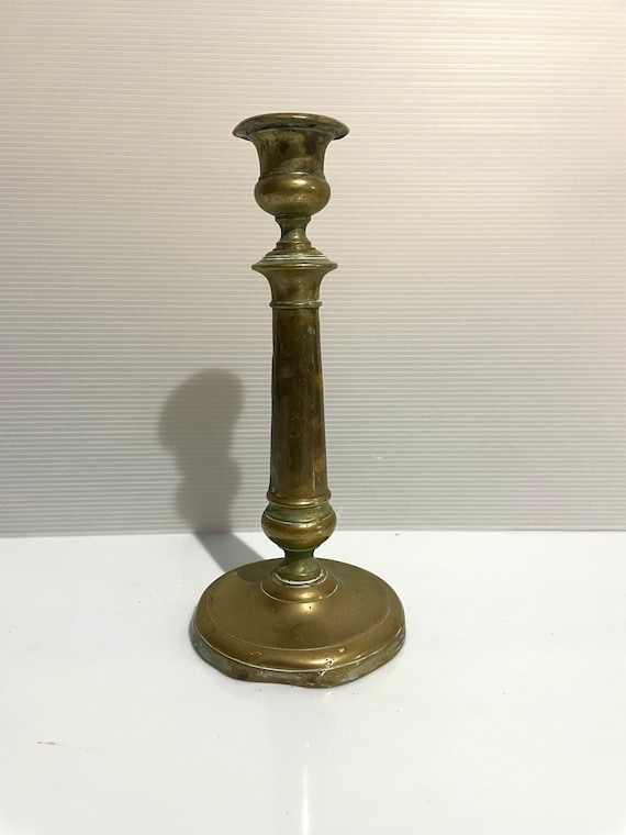 Candlestick Holder featuring Fluted Column and Tiered Circular Base