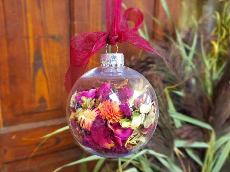 Christmas Ornament: Dried Flower Fill, Twine String, Rustic Organic Styling