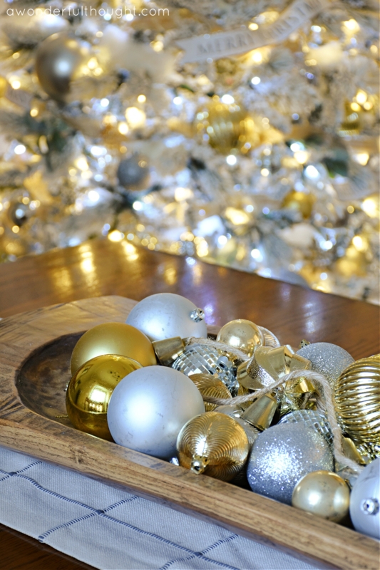 Christmas Ornament Elegant Mixed Metal Tree Decor Flocked Tree Texture