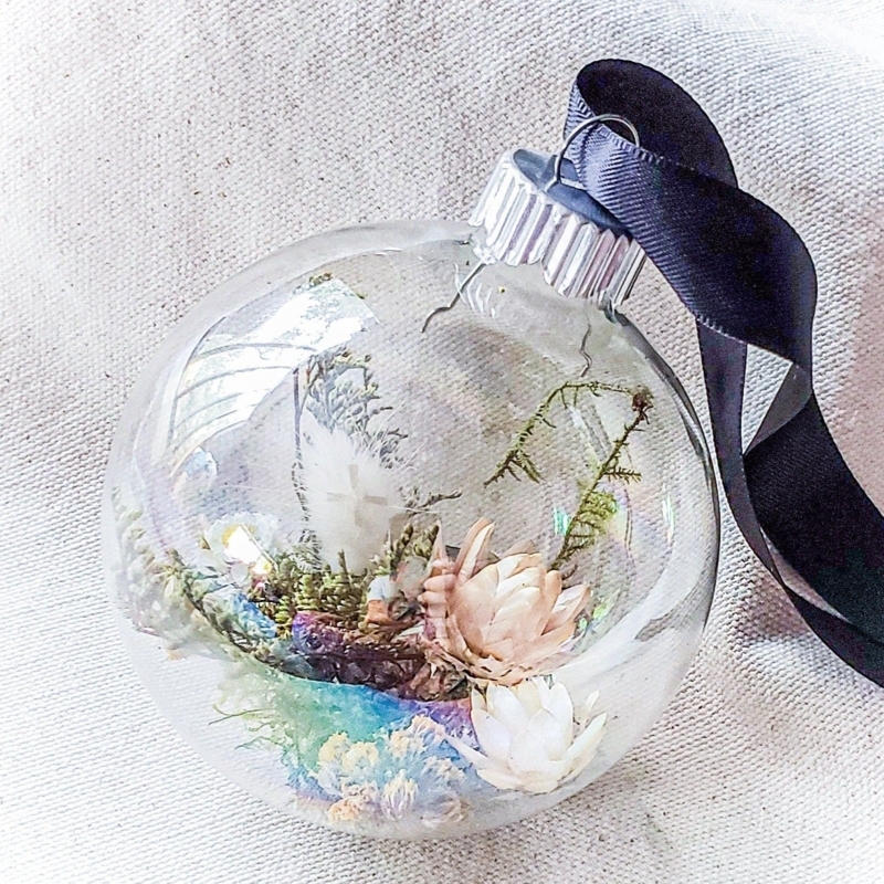 Christmas Ornament: Iridescent Finish, Dried Flower Fill, Cottagecore Festive