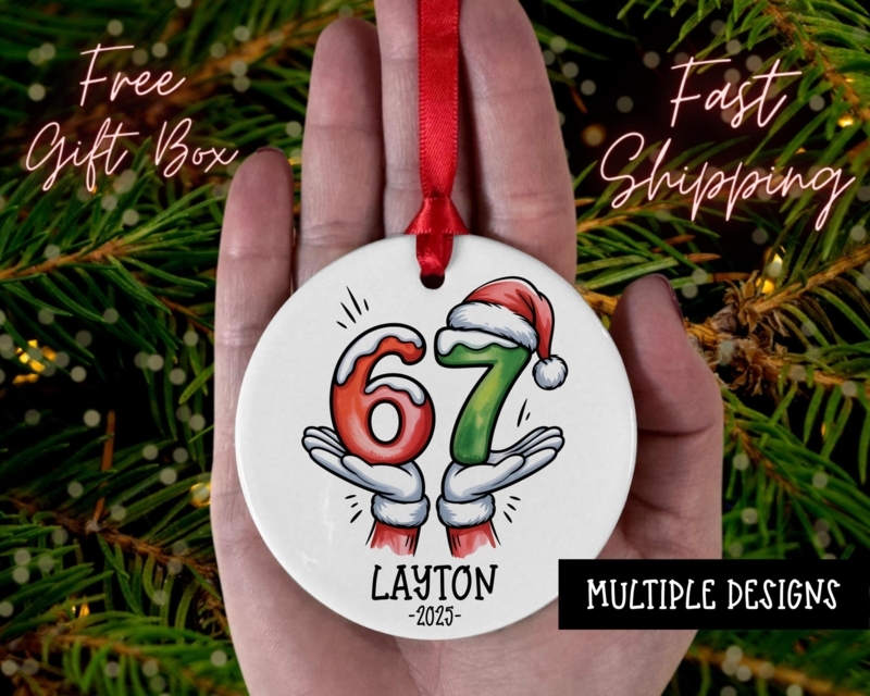 Christmas Ornament: Minimalist Botanical Laurel Motif with Italic Typography.