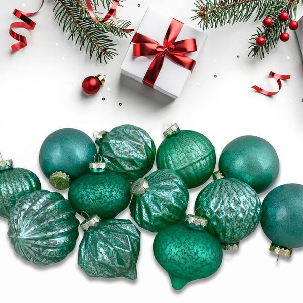 Christmas Ornament Set: Finial and Ball Mix, Trio of Finishes, Traditional