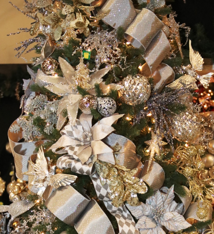 Christmas Tree Luxurious Metallic Holiday Tree Styling Gold Poinsettia