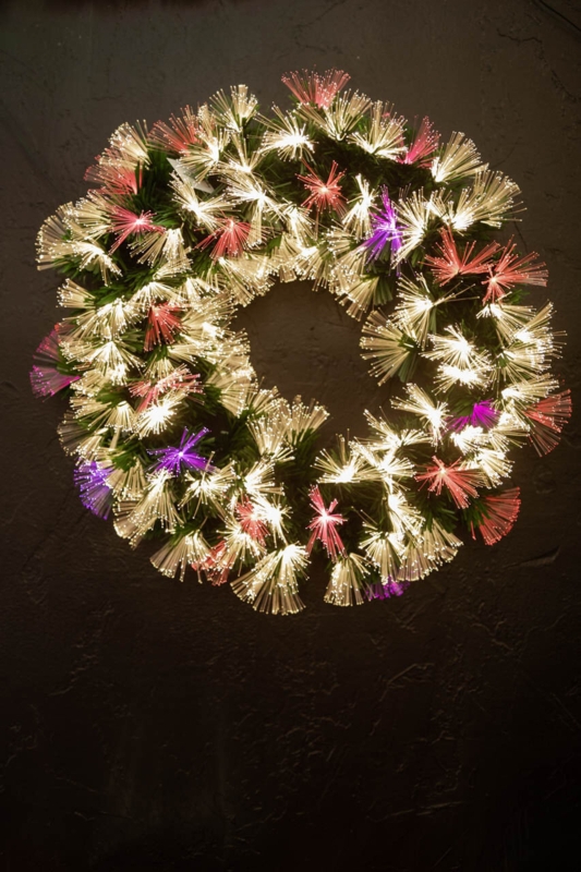 Christmas Wreath Fiber Optic Lights Frosted Finish Modern