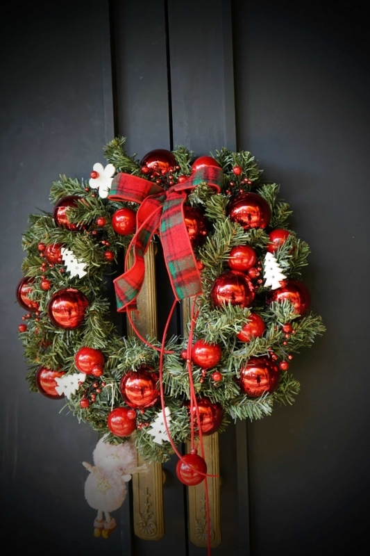 Christmas Wreath, Large Red Bow, Traditional Red Christmas Wreath