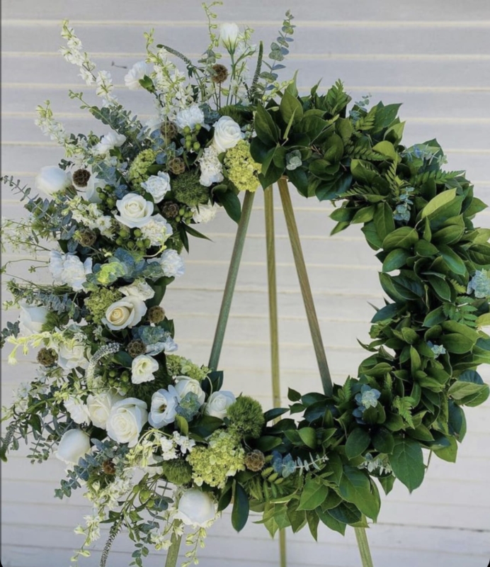 Classic Green and White Floral Wreath with Elegant Rose Clusters