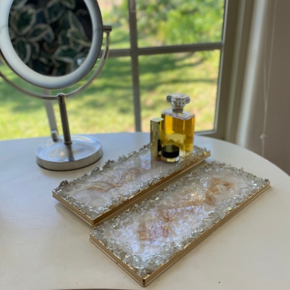 Decorative Tray Glam Pearl White Resin with Textured Crushed Glass Rim