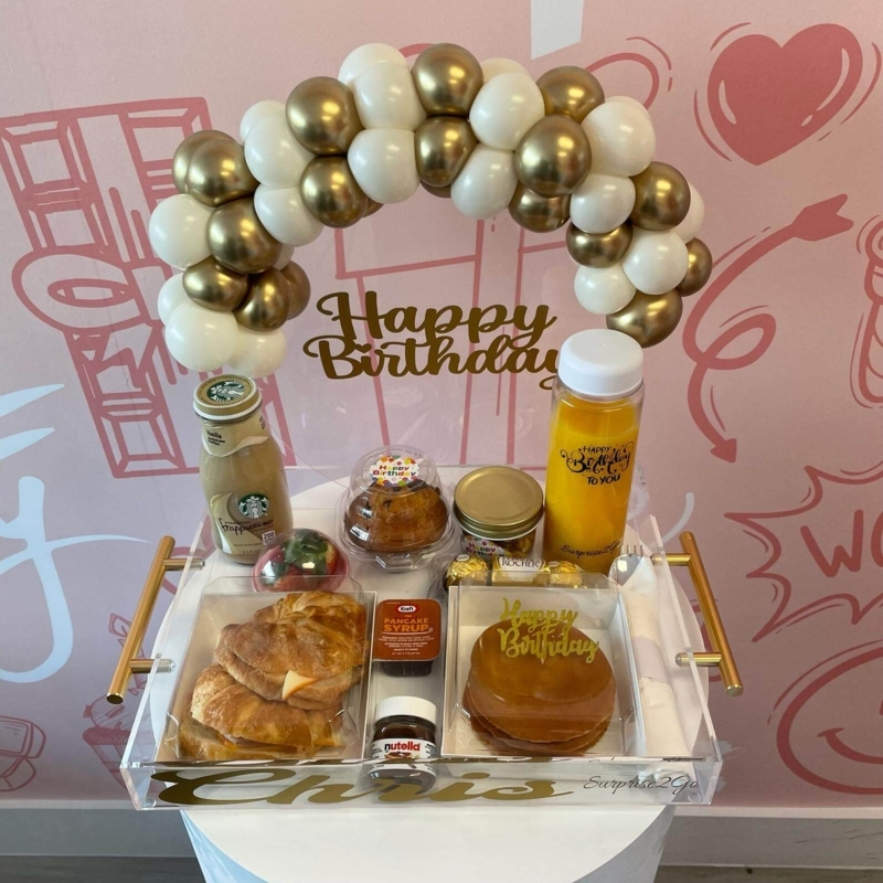 Glam Gold Decorative Tray with Mirrored Base and Pierced Rim