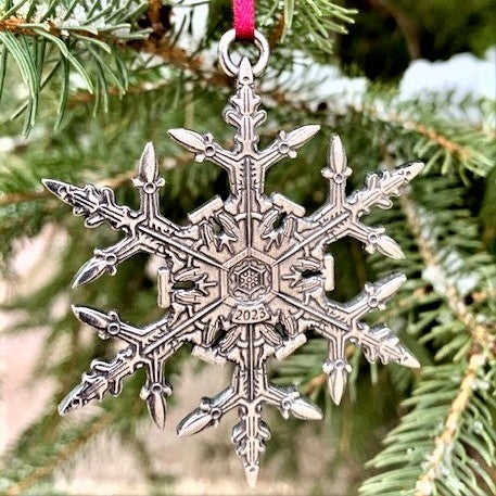 Holiday Ornament Polished Silver Dated 2023 Keepsake Filigree Design