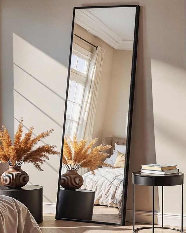 Leaning Arched Mirror, Matte Frame, Scandinavian Design