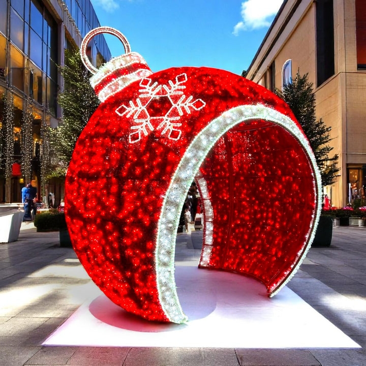 Lighted Christmas Display Walk-Through Opening Starburst LED Pattern