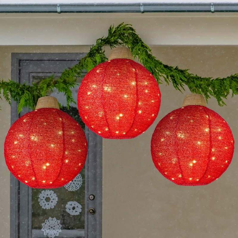 Lighted Outdoor Ornament Pop-Up Construction for Giant Hanging Decor