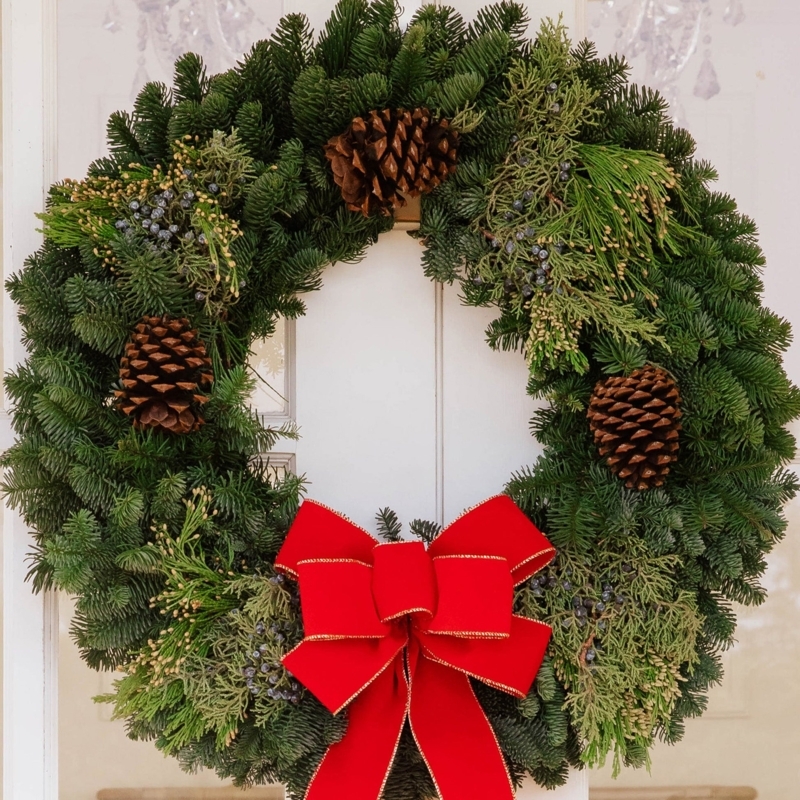 Lush Mixed Foliage Wreath for Festive Front Door Decor
