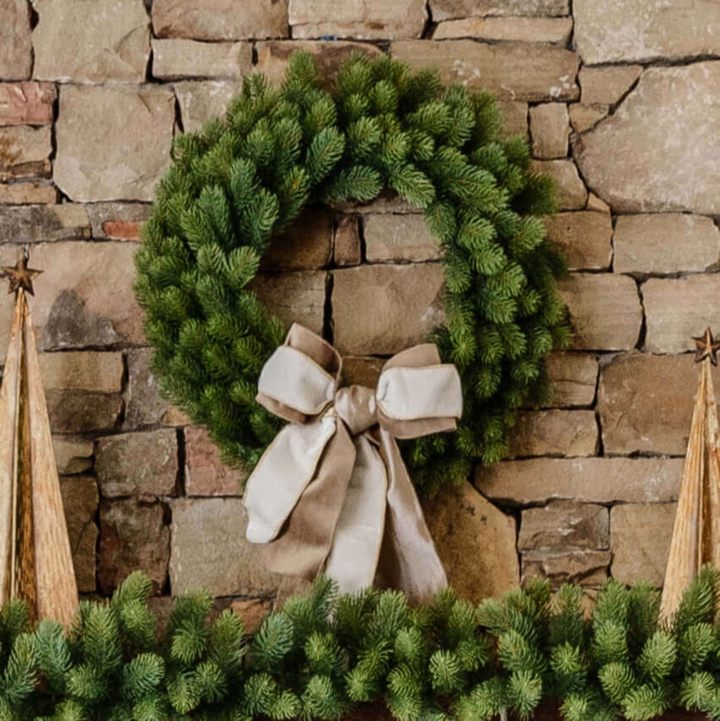 Lush Wreath Realistic Needles Unlit Evergreen Traditional Decor