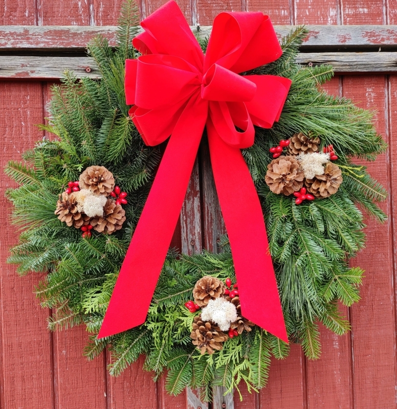Maine Style Christmas Wreath Velvet Bow Pinecones