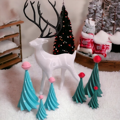 Mid-Century Modern Tabletop Tree Set in Retro Colors with Snowflake Motif