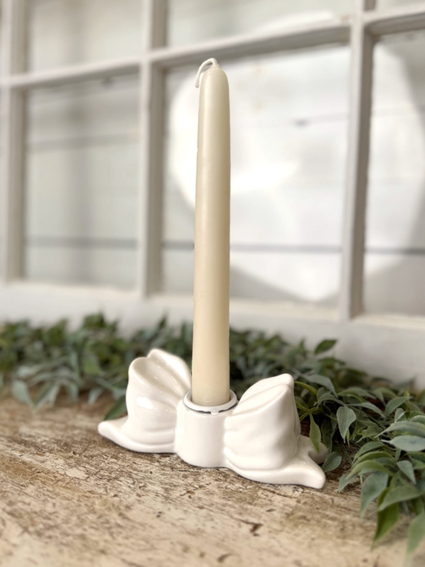 Minimalist Bow Candle Holder Sculptural Matte Cream Ceramic-Like