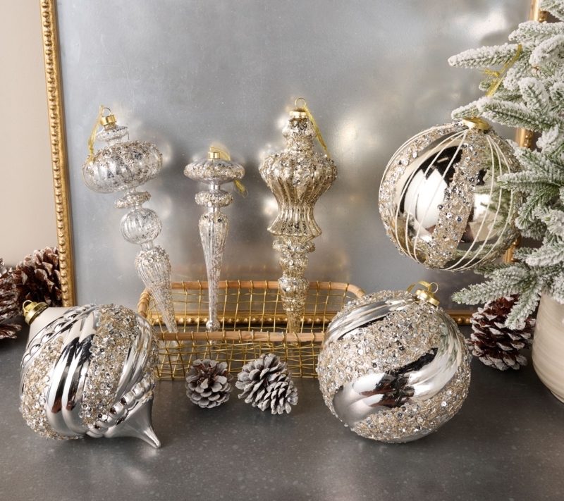 Oversized Ornaments: Set of 6 Jewel Tones, Ribbed Texture