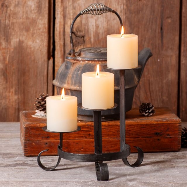 Pillar Candle Holder Wrought Iron Circular Frame Rustic Centerpiece