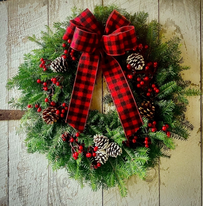 Rustic Balsam Fir Holiday Decor Wreath with Mixed Pine Cones