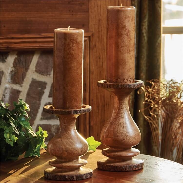 Rustic Wooden Pillar Candle Holder with Bark Edges for Natural Decor.