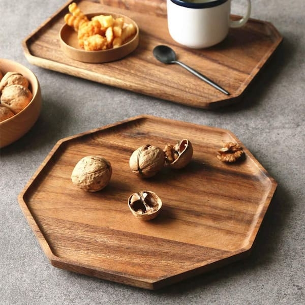 Serving Board Set with Raised Edge and Natural Wood Grain