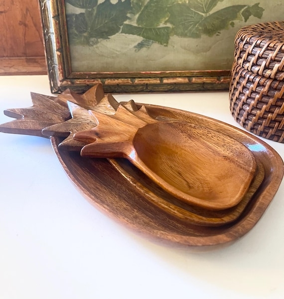 Serving Bowl Set Pineapple Shape Carved Wood Appearance Tiki Style Tropical Island Hosting